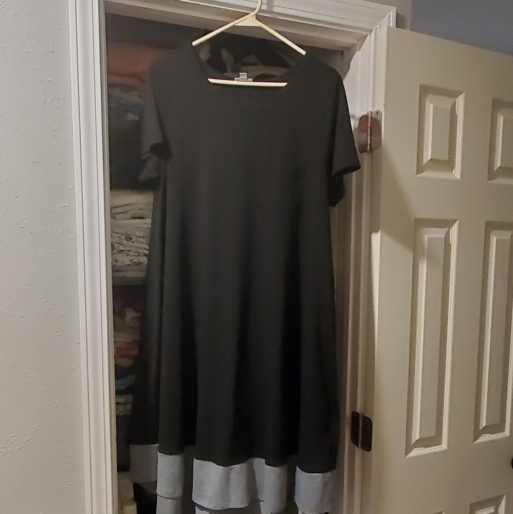 Lularoe Carly